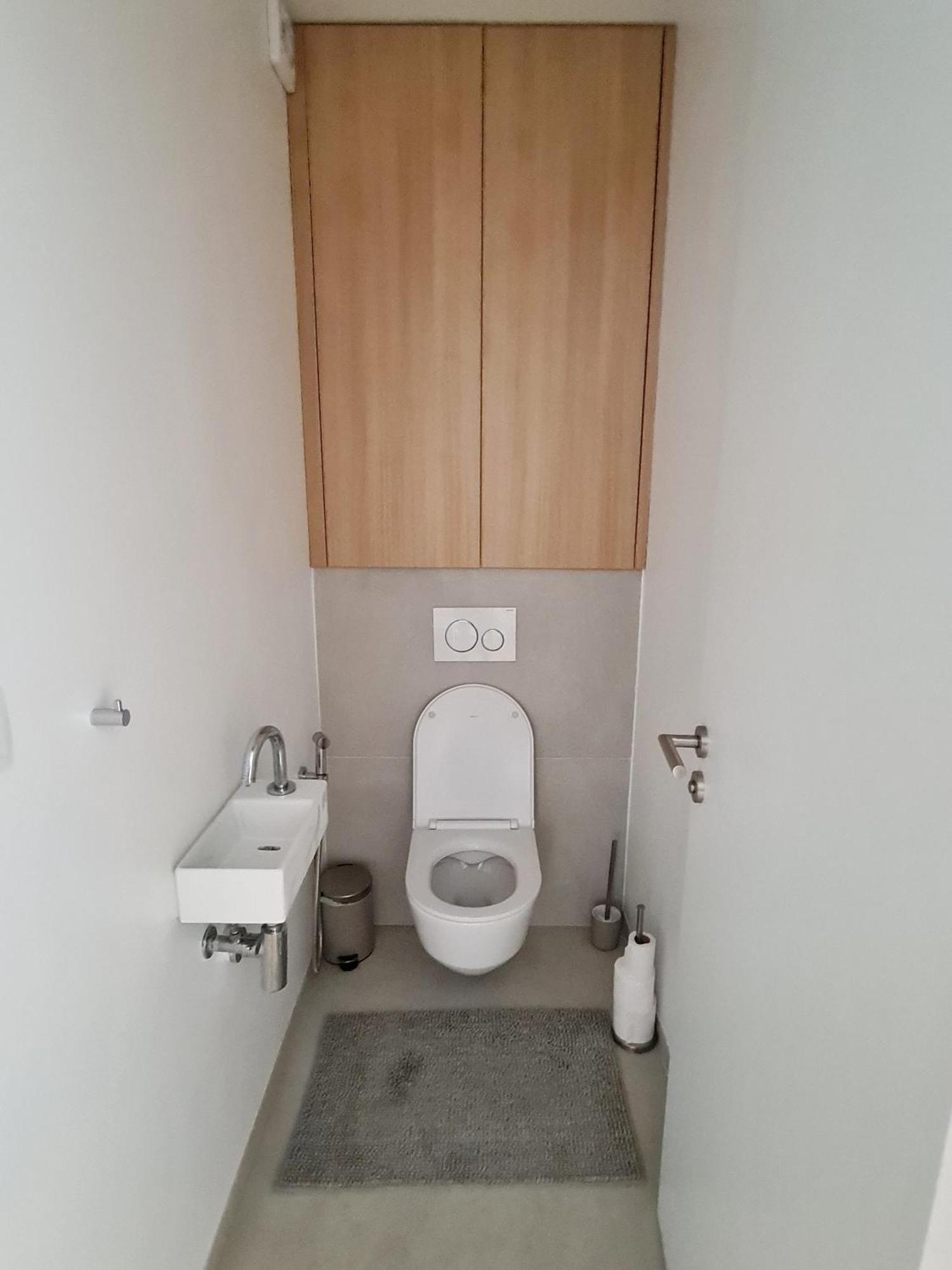 Beautiful New Apt In Old Town Near Train Station - Free Parking Pressburg Exterior foto